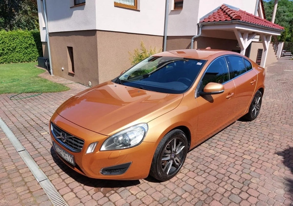 Volvo S60 cena 33100 przebieg: 272000, rok produkcji 2010 z Luboń małe 67